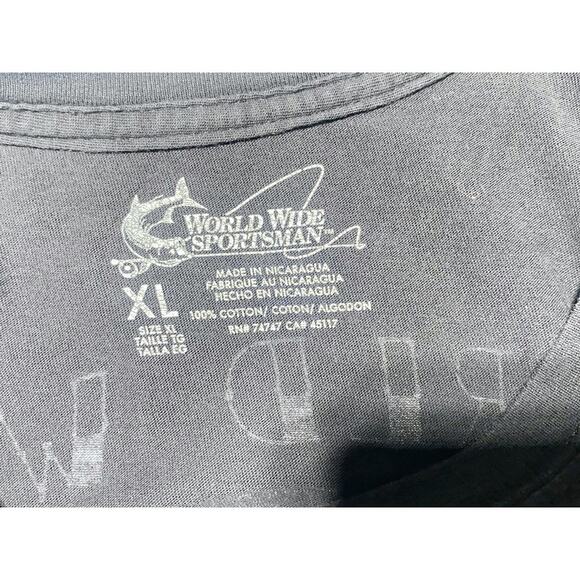 Born To Fish T-Shirt Men's Extra Large Short Sleeve Black World Wide Sportsman - Picture 3 of 8
